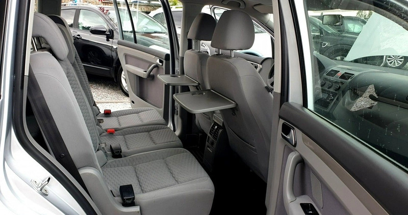 Volkswagen Touran cena 12900 przebieg: 274000, rok produkcji 2010 z Prudnik małe 529